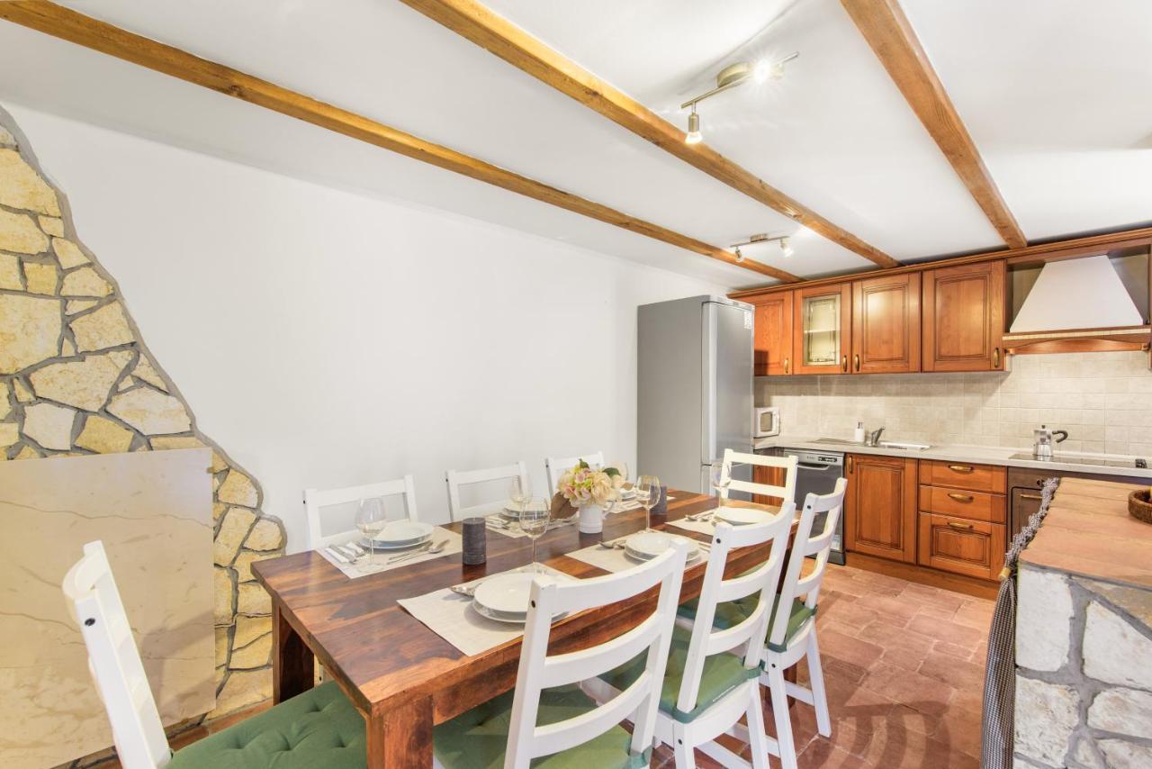 Casa Stifanici Villa Baderna ภายนอก รูปภาพ