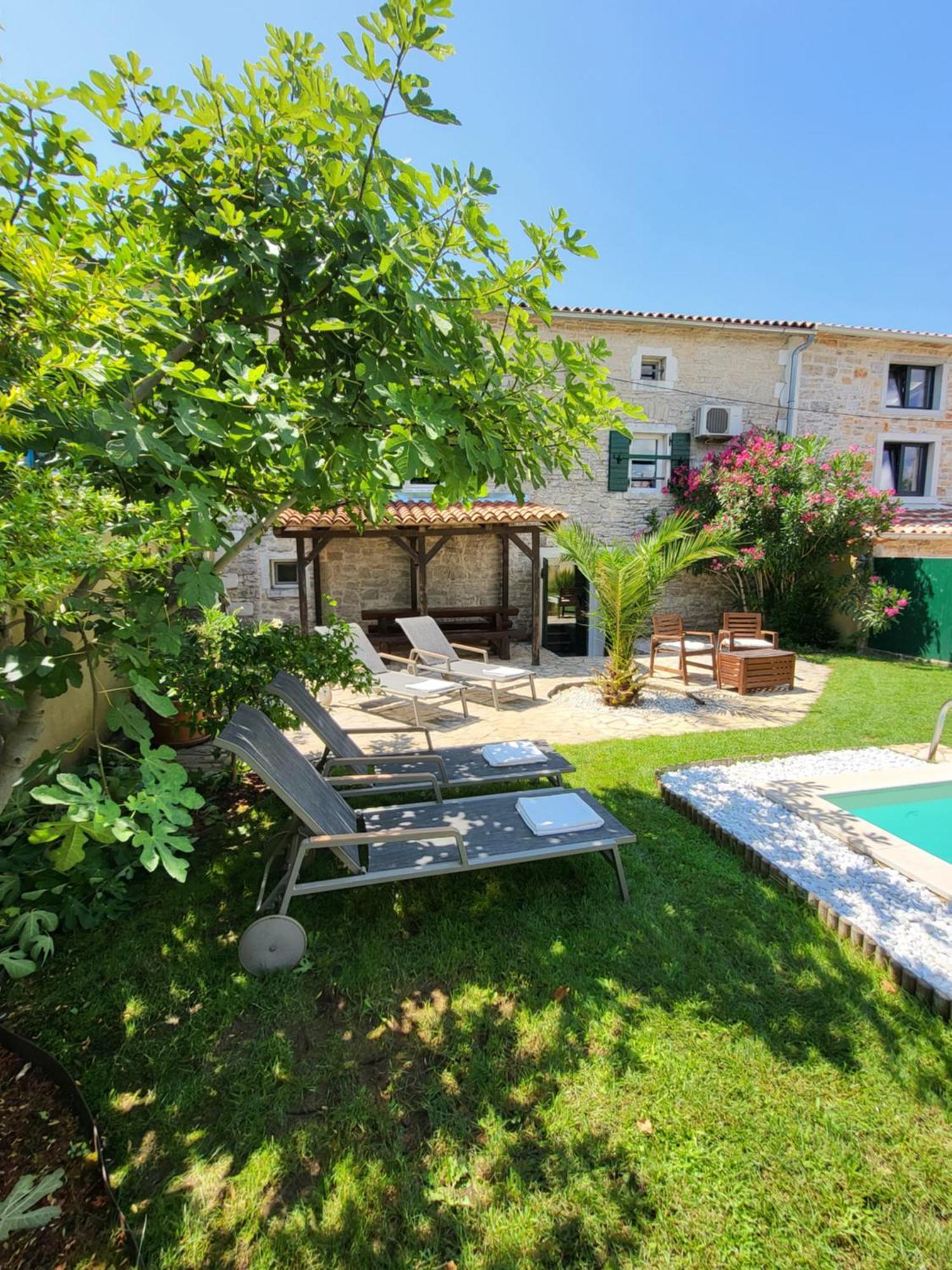 Casa Stifanici Villa Baderna ภายนอก รูปภาพ